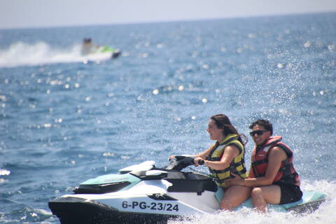 img_3932-8232e.JPG